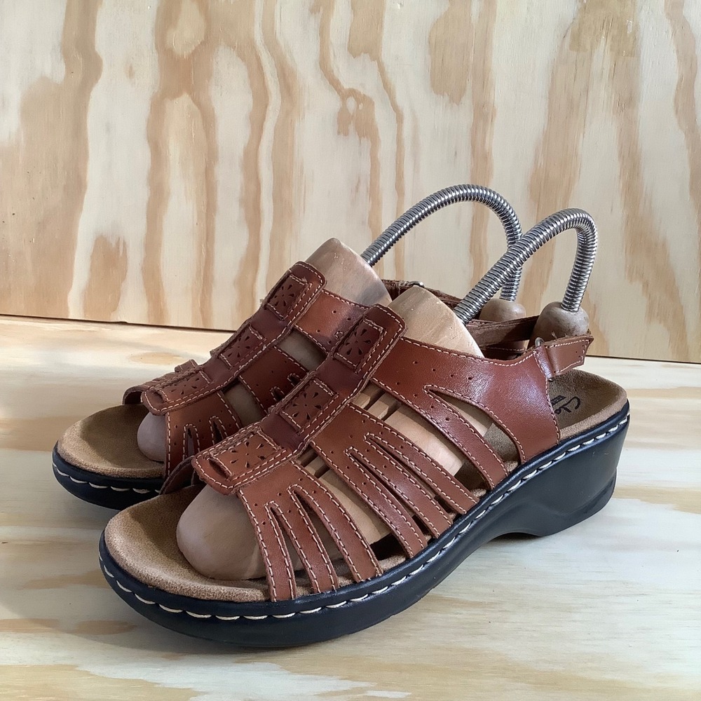 Clarks Collection Leisa Cacti Q Brown Leather Strappy Sandals 26100403 Womens 9